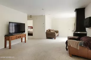 11 Medford Ct, Red Bank, NJ 07701 - Photo 12