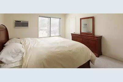 11 Medford Court, Red Bank, NJ 07701 - Photo 20