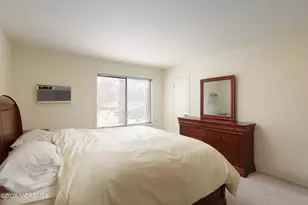 11 Medford Ct, Red Bank, NJ 07701 - Photo 20