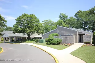 11 Medford Ct, Red Bank, NJ 07701 - Photo 36