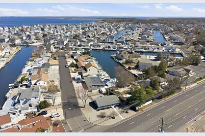 1195 Fischer Boulevard, Toms River Township, NJ 08753 - Photo 22