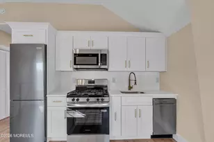 39 Sea Drift Ave, Highlands, NJ 07732 - Photo 20