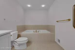 29 Village Dr, Eatontown, NJ 07724 - Photo 34