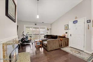 306 Bromley Pl, East Brunswick Township, NJ 08816 - Photo 6