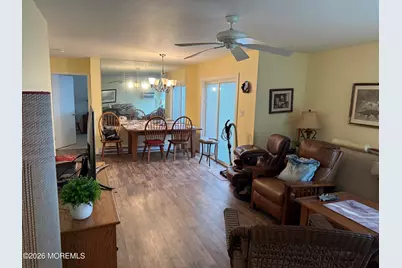 147 Amberly Drive #C, Manalapan Township, NJ 07726 - Photo 4