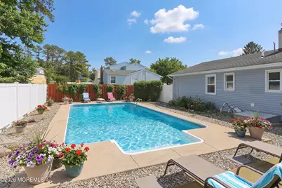 1409 Broadway Boulevard, Toms River Township, NJ 08757 - Photo 20