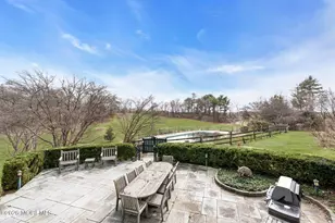 40 Independence Rd, Red Bank, NJ 07701 - Photo 12