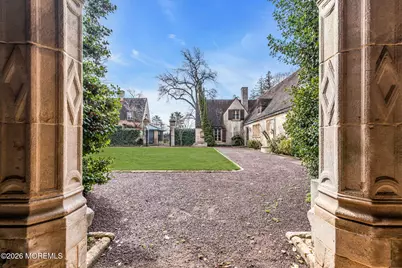 40 Independence Road, Red Bank, NJ 07701 - Photo 30