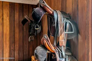 40 Independence Rd, Red Bank, NJ 07701 - Photo 8