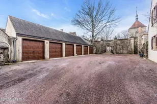 40 Independence Rd, Red Bank, NJ 07701 - Photo 10