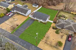 168 Pond Rd, Freehold, NJ 07728 - Photo 36