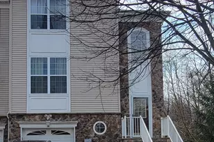 10 Russell Ct, Matawan, NJ 07747 - Photo 2