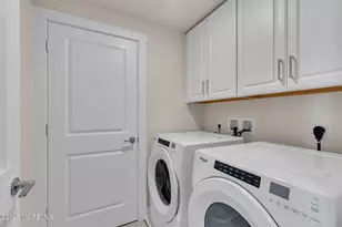 1403 N Kingsley St, Asbury Park, NJ 07712 - Photo 40