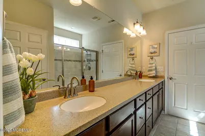 29 W Da Vinci Way, Farmingdale, NJ 07727 - Photo 14