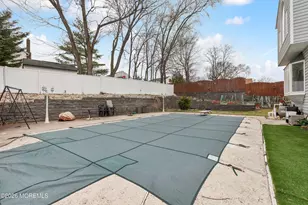 10 Walter Dr, Hazlet Township, NJ 07730 - Photo 24