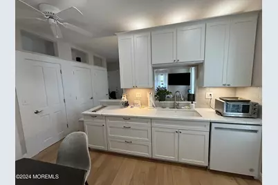 7 Abbott Avenue #1W, Ocean Grove, NJ 07756 - Photo 4