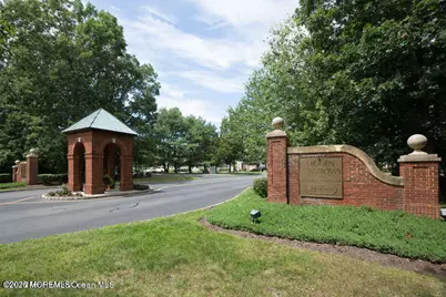 48 Charles Court, Ocean Twp, NJ 07712 - Photo 32