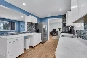 1 Castle Ave, Jackson, NJ 08527 - Photo 16