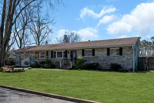 1 Castle Ave, Jackson, NJ 08527 - Photo 2