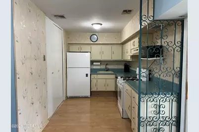 12 Louisiana Drive #D, Matawan, NJ 07747 - Photo 6