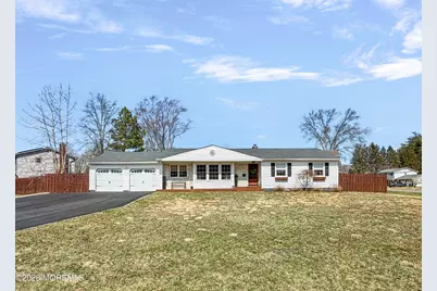 113 Newbury Road, Howell Township, NJ 07731 - Photo 2