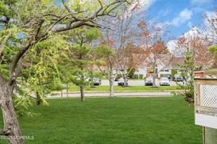 392 Begonia Ct, Toms River Township, NJ 08753 - Photo 40