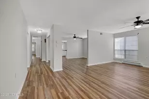 42 Twyford Ln, Manchester Township, NJ 08759 - Photo 8