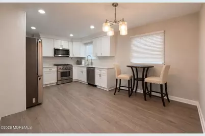 8 Schelly Drive, Middletown, NJ 07748 - Photo 4