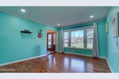 42 Daum Road, Manalapan Township, NJ 07726 - Photo 8