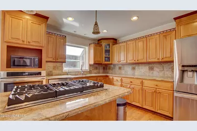 42 Daum Road, Manalapan Township, NJ 07726 - Photo 16