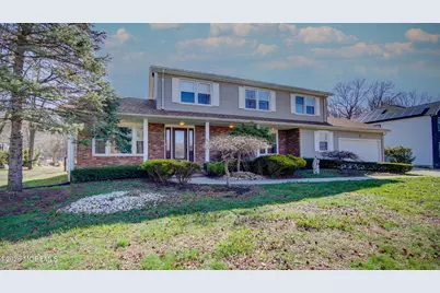 42 Daum Road, Manalapan Township, NJ 07726 - Photo 2