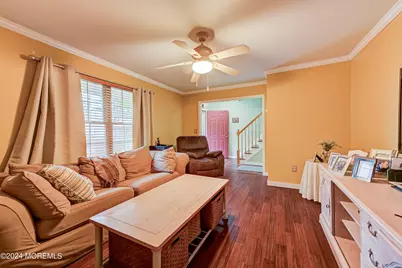 637 Clark Avenue, Union Beach, NJ 07735 - Photo 8