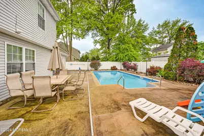 637 Clark Avenue, Union Beach, NJ 07735 - Photo 28