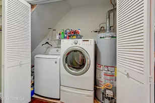 637 Clark Ave, Union Beach, NJ 07735 - Photo 16