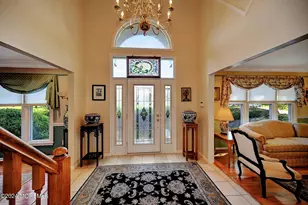 4 Hampton Hollow Dr, Millstone Township, NJ 08535 - Photo 4