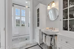 734 Navesink River Rd, Red Bank, NJ 07701 - Photo 46