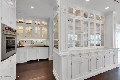 734 Navesink River Road, Red Bank, NJ 07701 - Photo 14