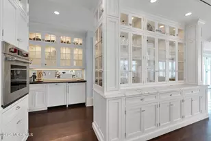 734 Navesink River Rd, Red Bank, NJ 07701 - Photo 14