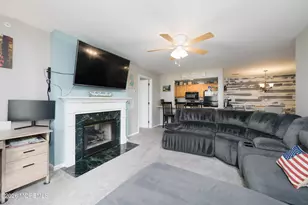 308 Wedgewood Cir, Belford, NJ 07718 - Photo 16