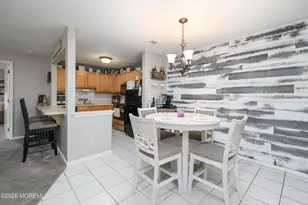 308 Wedgewood Cir, Belford, NJ 07718 - Photo 10