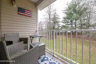 308 Wedgewood Cir, Belford, NJ 07718 - Photo 22