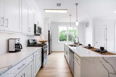 298 Westwood Avenue #205, Long Branch, NJ 07740 - Photo 4