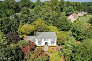 15 Huntley Rd, Holmdel, NJ 07733 - Photo 4