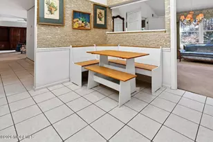 204 Deanne Dr, Lakewood, NJ 08701 - Photo 12