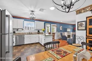 23 Manitoba Ct, Toms River Township, NJ 08757 - Photo 18