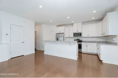 37 Midway Road N, Tinton Falls, NJ 07724 - Photo 10