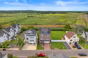 619 Park Ave, Port Monmouth, NJ 07758 - Photo 6