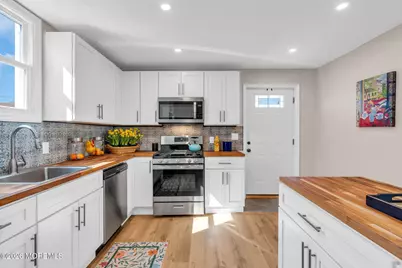 282 Carr Avenue, Keansburg, NJ 07734 - Photo 8