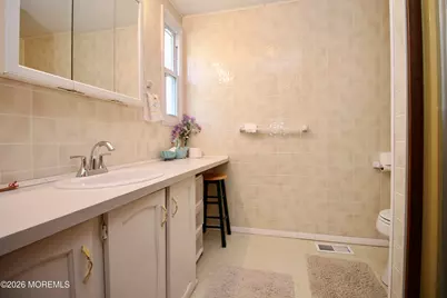 534 James Street, Freehold, NJ 07728 - Photo 24