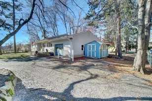 18 Blue Spruce Dr, Jackson, NJ 08527 - Photo 2